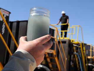 Illustration for article titled Can We Please Stop Blaming Fracking For Every Induced Earthquake?